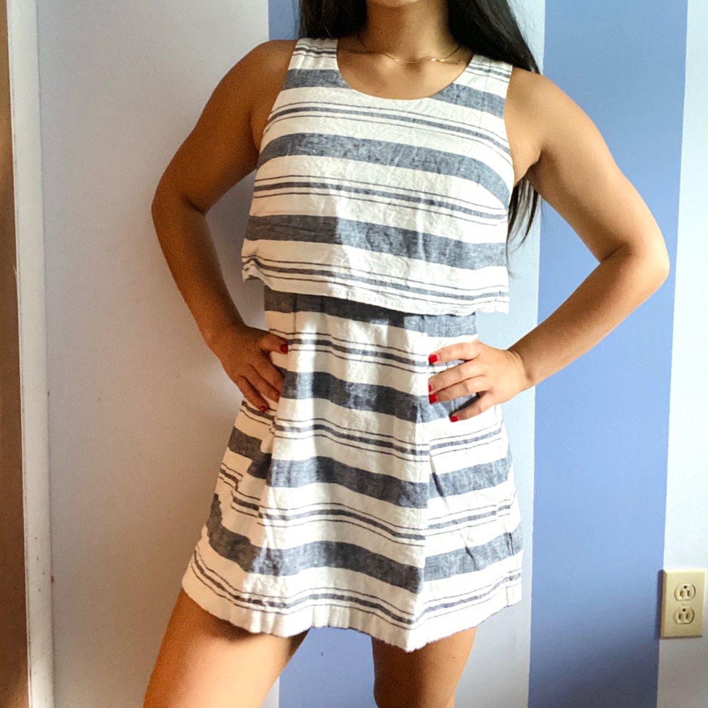 Loft Tiered Open Back Dress (0/2)